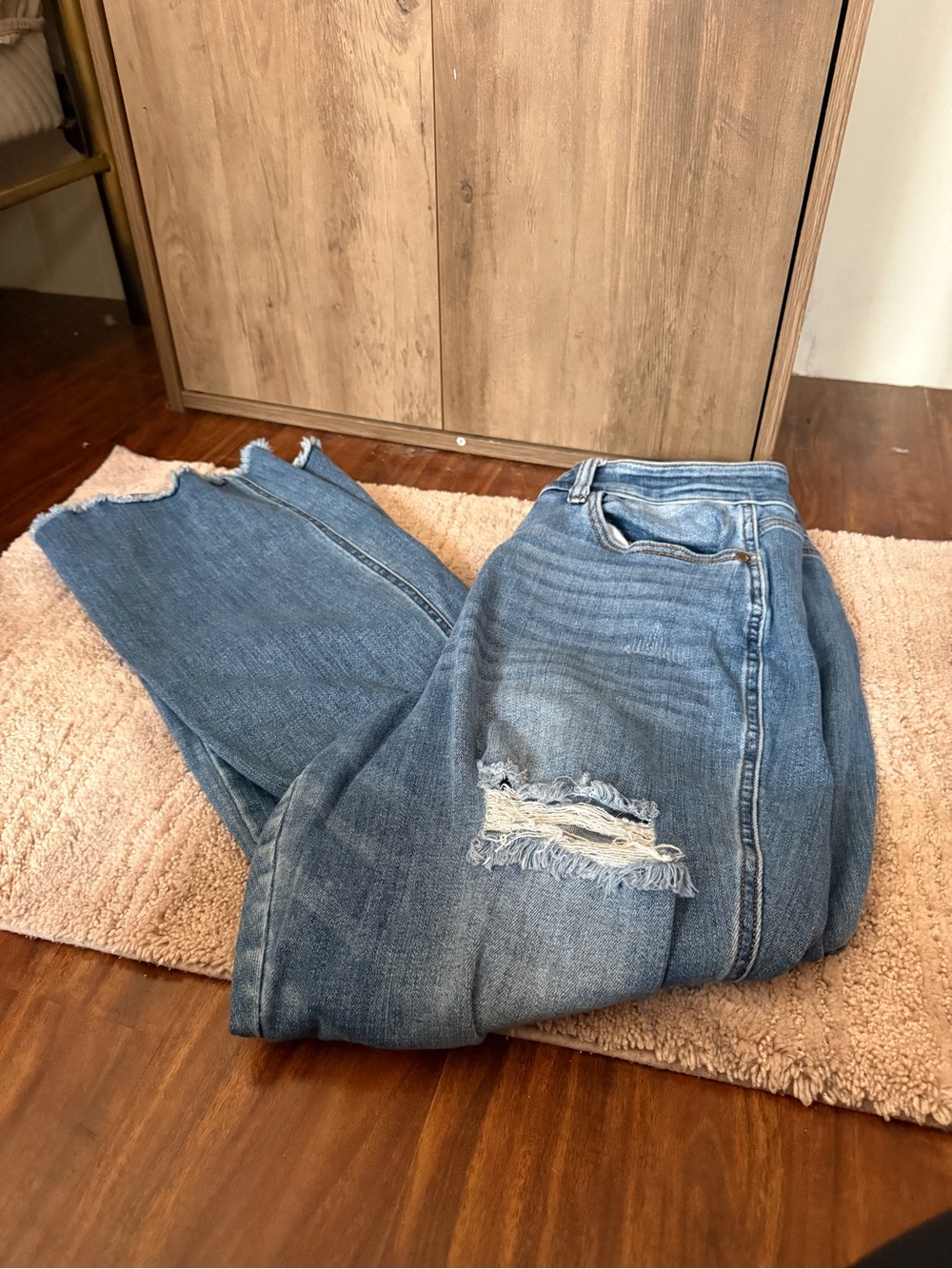Judy Blue Light Blue Boot Cut Jeans with Distressed Knee